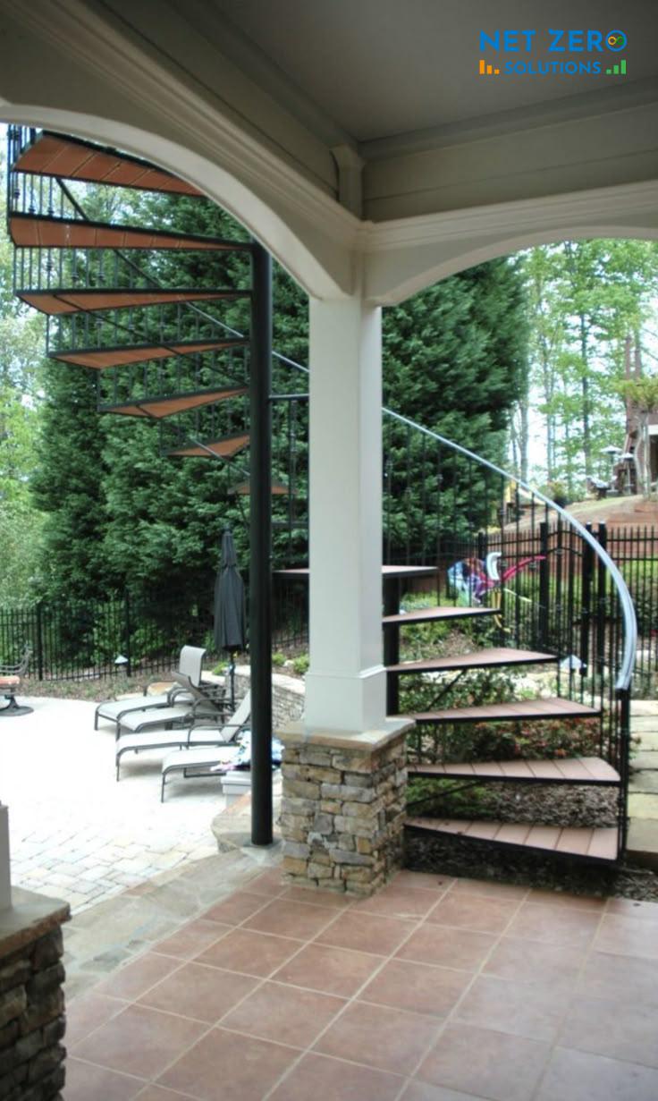 mẫu cầu thang ngoài trời lên sân thượng ấn tượng