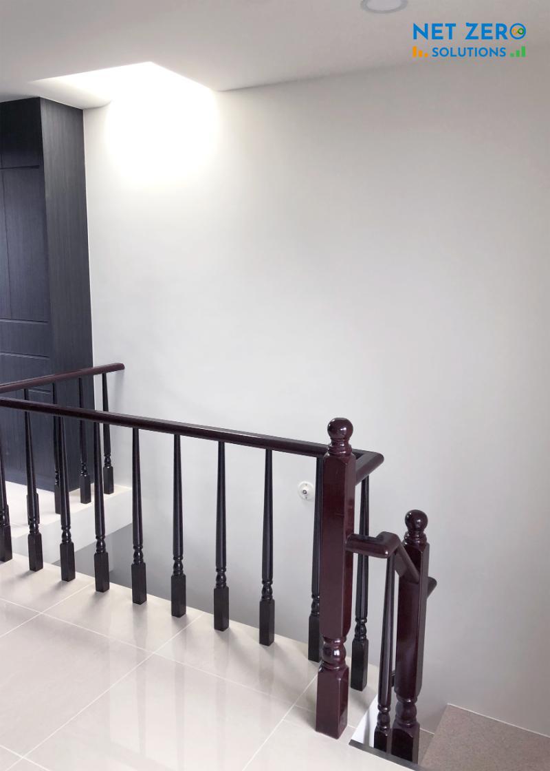 Giếng trời nhà ống 5m kết hợp cầu thang