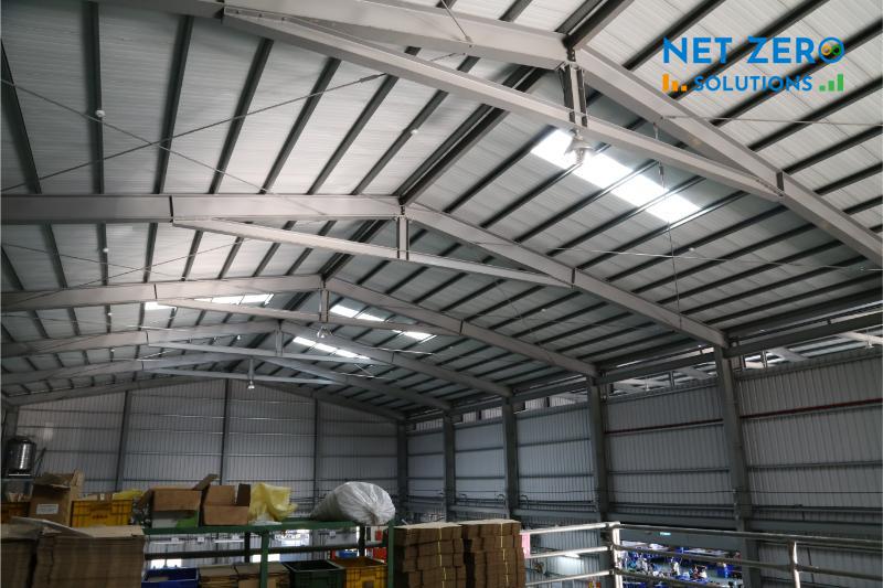 giếng trời tiết kiệm điện cho nhà xưởng