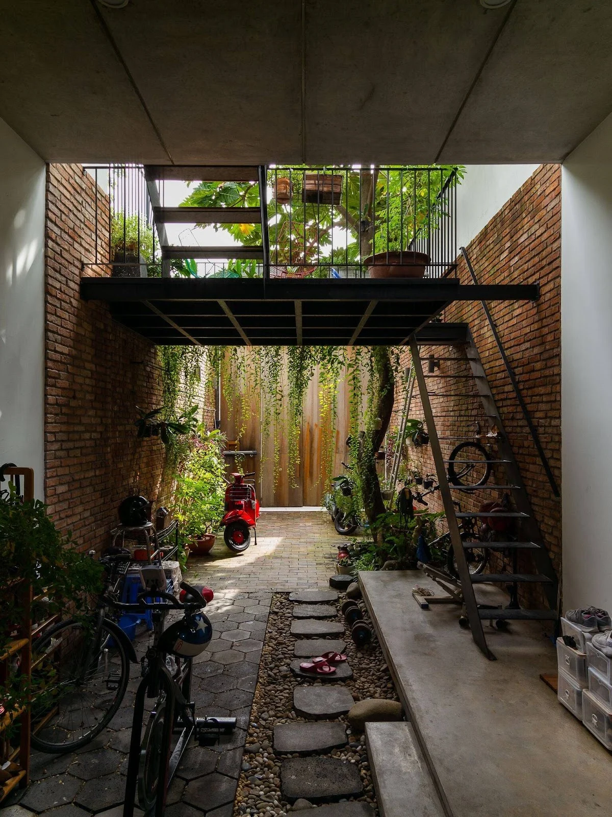 giếng trời nhà ống 4m
