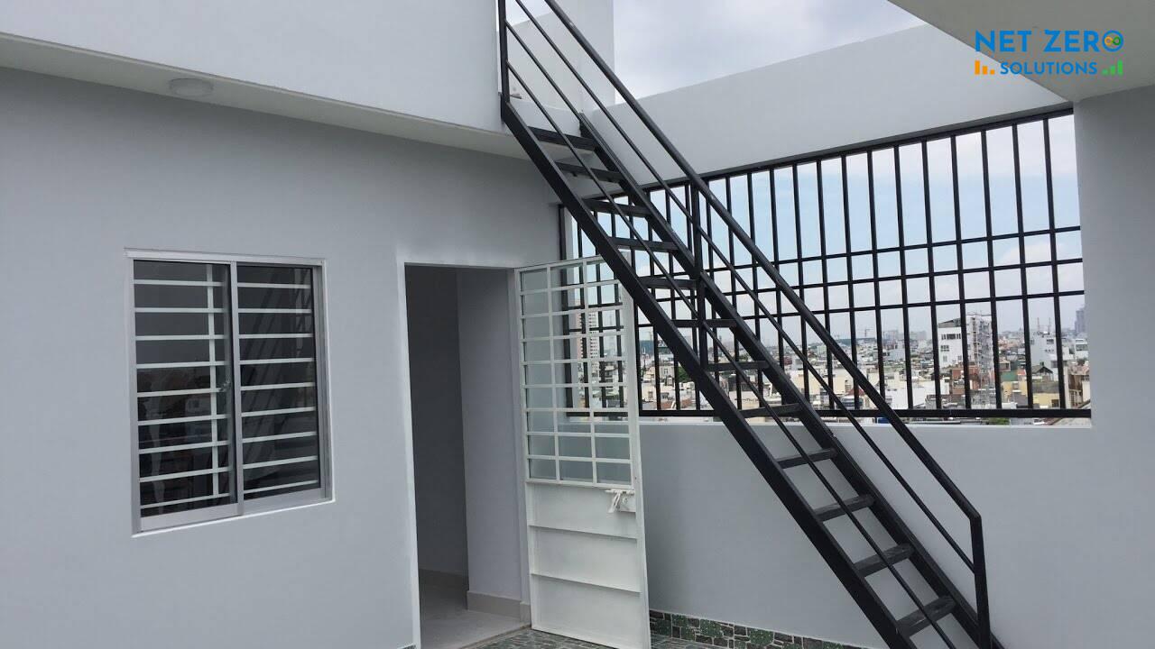 cửa thoát hiểm